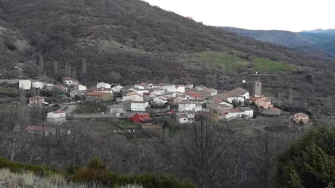 Casa Rural Las Canales Zapardiel de la Ribera Exterior foto